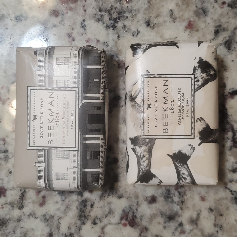 New set of 2 Beekman goatmilk soap